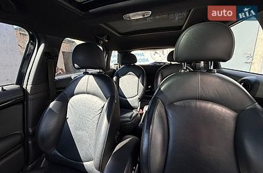 Хэтчбек MINI Cooper 2011 в Костополе