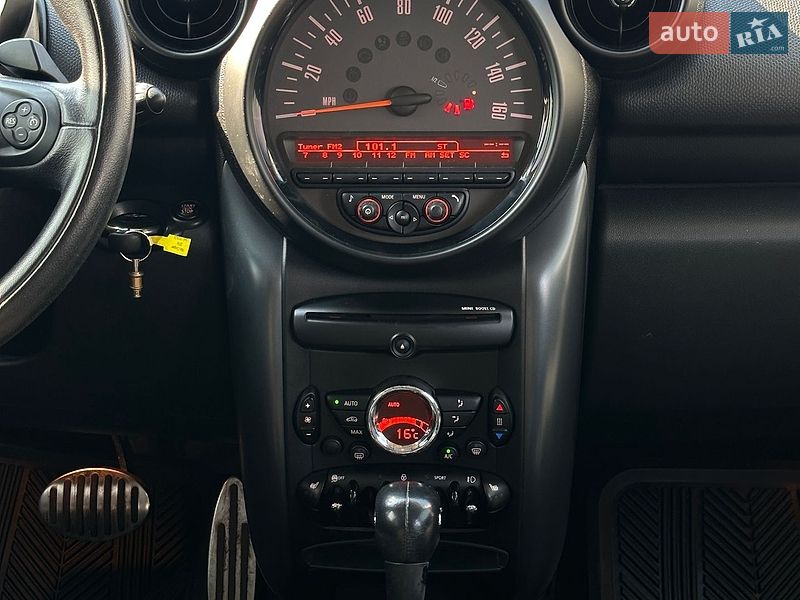 Хэтчбек MINI Cooper 2016 в Белогородке