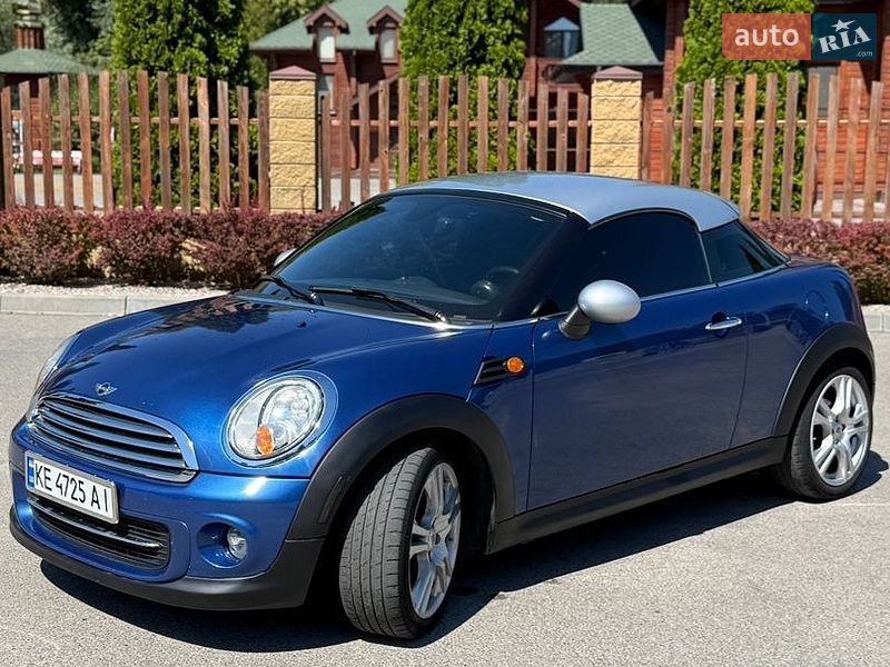 MINI Cooper 2012