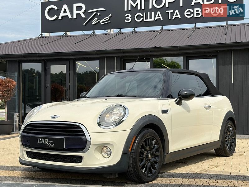 Хэтчбек MINI Cooper 2017 в Львове