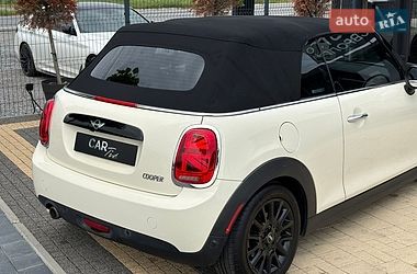Хэтчбек MINI Cooper 2017 в Львове