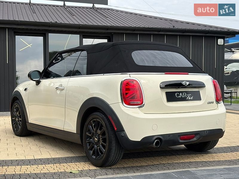 Хэтчбек MINI Cooper 2017 в Львове