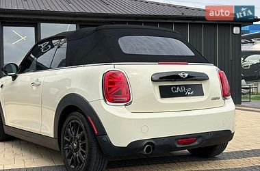 Хэтчбек MINI Cooper 2017 в Львове