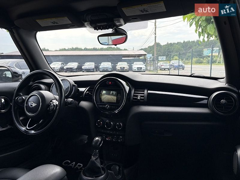 Хэтчбек MINI Cooper 2017 в Львове