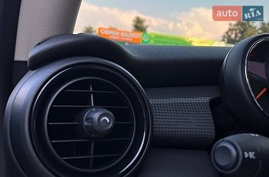 Хетчбек MINI Cooper 2018 в Києві