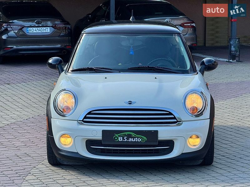 Хэтчбек MINI Cooper 2011 в Мукачево фото 5 Хэтчбек MINI Cooper 2011 в Мукачево