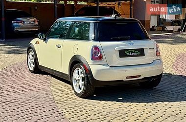 Хэтчбек MINI Cooper 2011 в Мукачево фото 11 Хэтчбек MINI Cooper 2011 в Мукачево