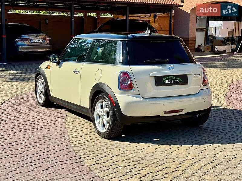 Хэтчбек MINI Cooper 2011 в Мукачево фото 11 Хэтчбек MINI Cooper 2011 в Мукачево