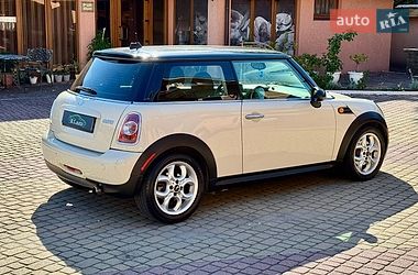 Хэтчбек MINI Cooper 2011 в Мукачево фото 16 Хэтчбек MINI Cooper 2011 в Мукачево