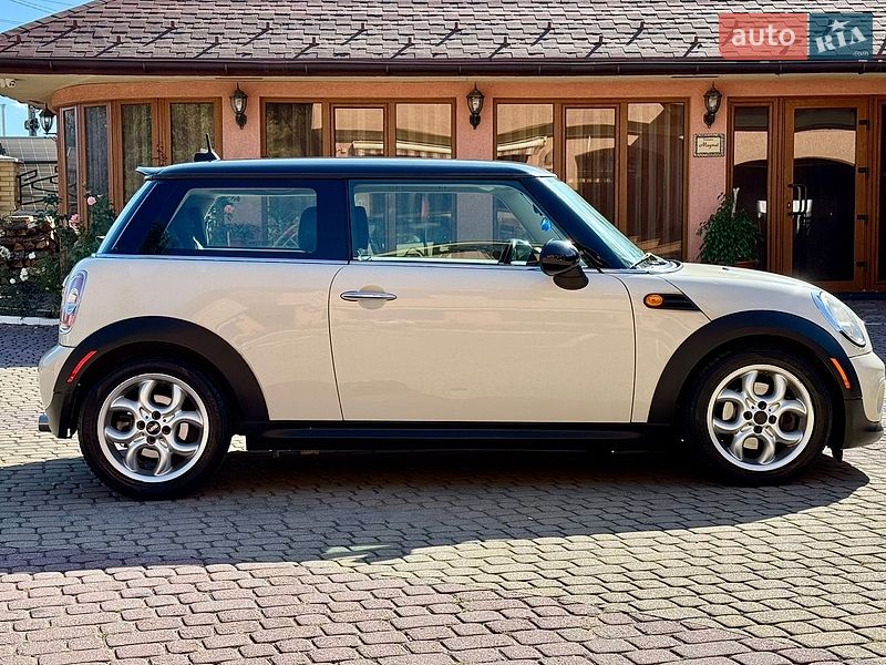 Хэтчбек MINI Cooper 2011 в Мукачево фото 17 Хэтчбек MINI Cooper 2011 в Мукачево