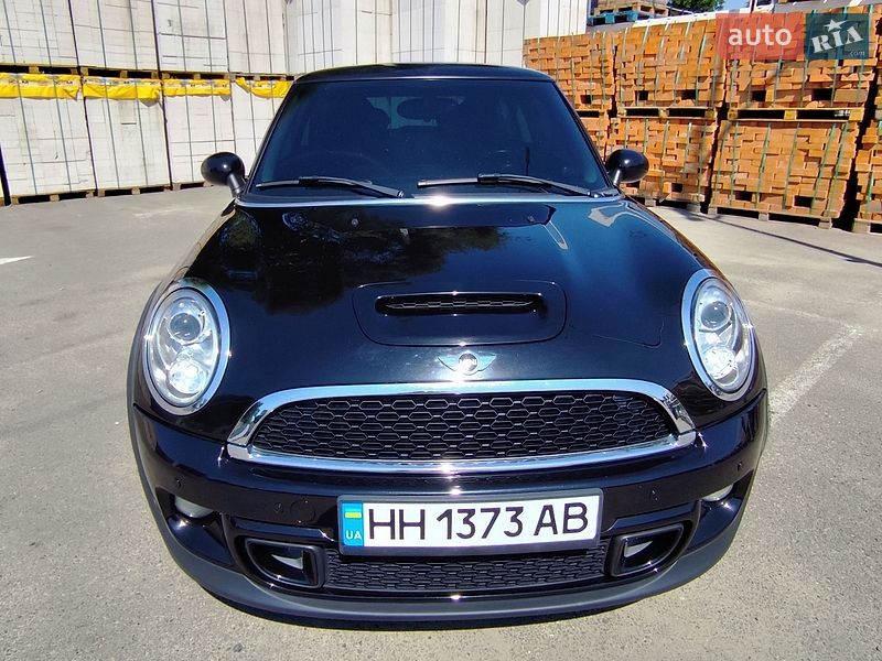 Хетчбек MINI Cooper 2013 в Дніпрі