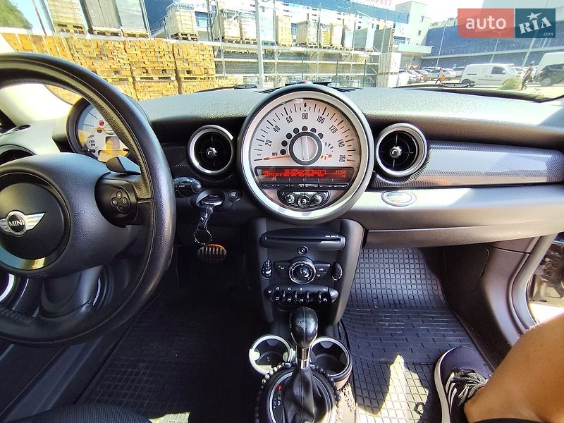 Хетчбек MINI Cooper 2013 в Дніпрі