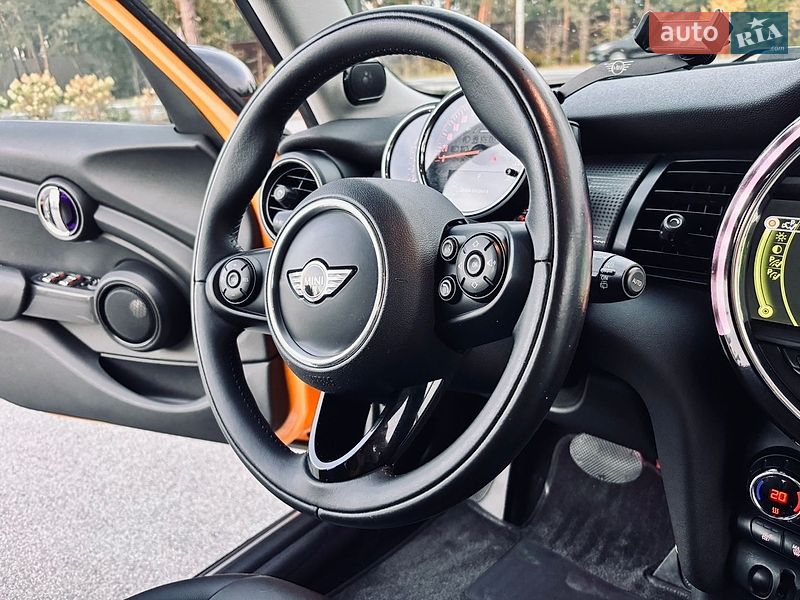 Хетчбек MINI Cooper 2015 в Києві