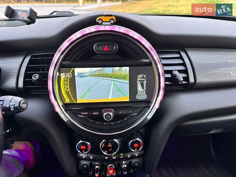 Хетчбек MINI Cooper 2015 в Києві