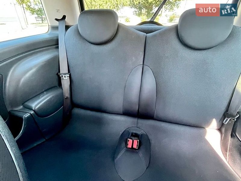 Хетчбек MINI Cooper 2005 в Черкасах фото 14 Хетчбек MINI Cooper 2005 в Черкасах