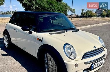 Хетчбек MINI Cooper 2005 в Черкасах фото 6 Хетчбек MINI Cooper 2005 в Черкасах