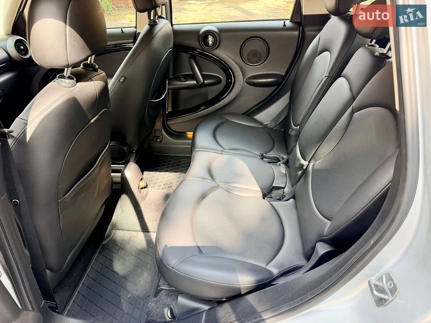 2012 MINI Cooper - мініатюра 22