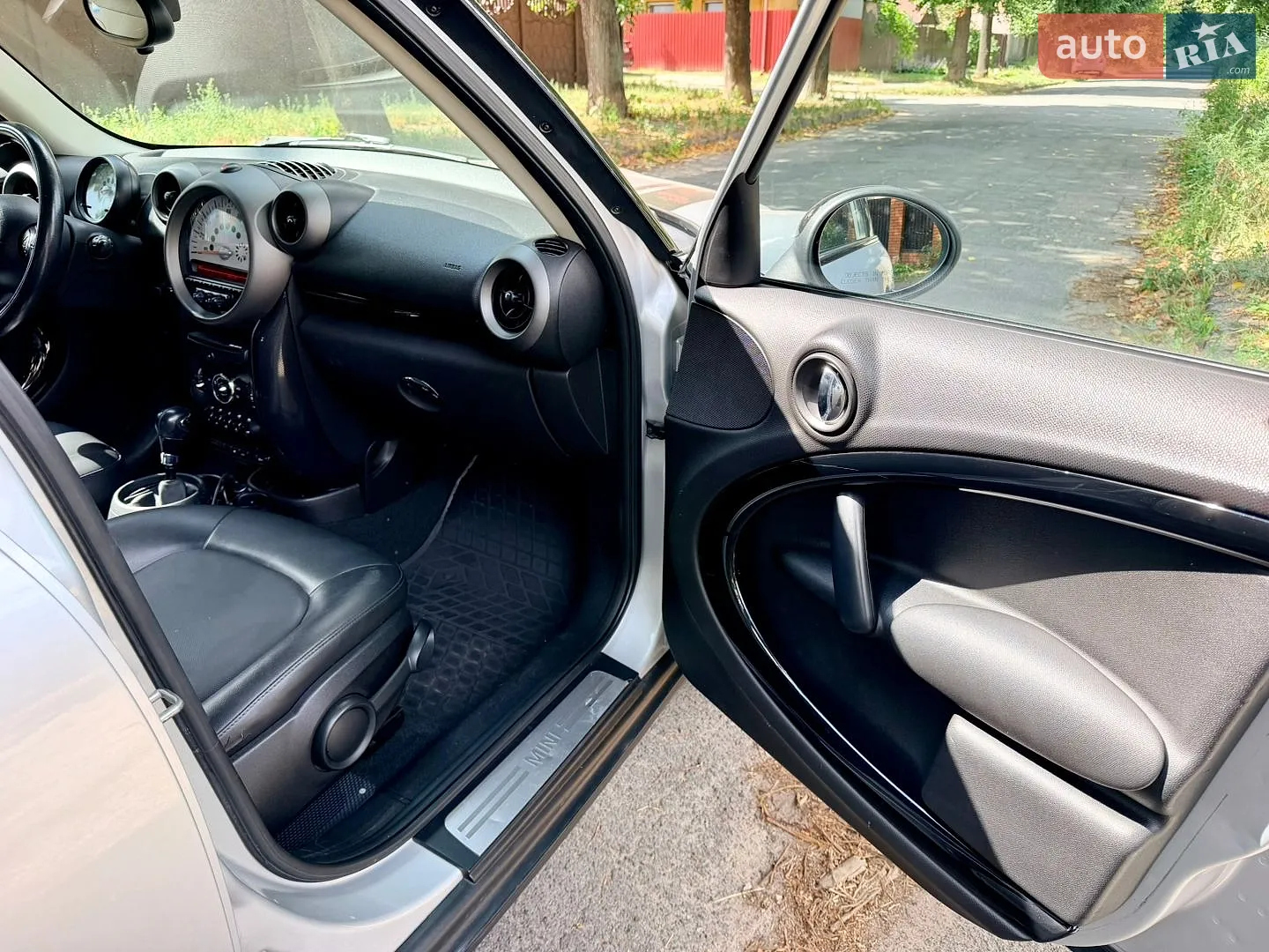 2012 MINI Cooper - мініатюра 14
