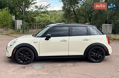Хетчбек MINI Cooper 2016 в Чернігові фото 4 Хетчбек MINI Cooper 2016 в Чернігові