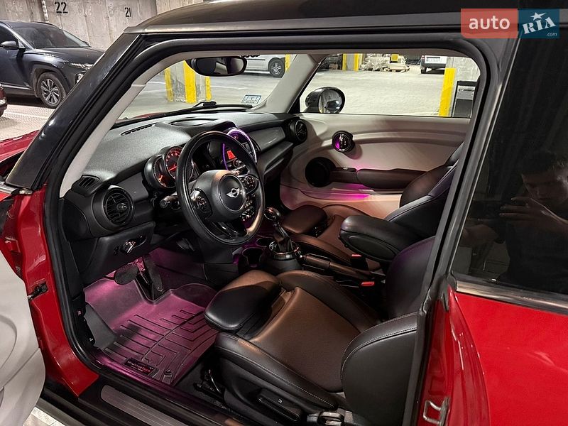 Хетчбек MINI Cooper 2014 в Тернополі