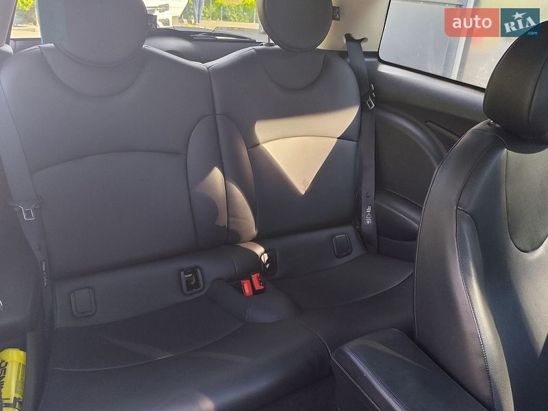 Хэтчбек MINI Cooper 2011 в Одессе фото 8 Хэтчбек MINI Cooper 2011 в Одессе