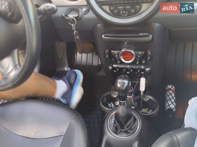 Хэтчбек MINI Cooper 2011 в Одессе фото 22 Хэтчбек MINI Cooper 2011 в Одессе