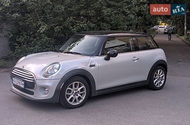 Хэтчбек MINI Cooper 2014 в Киеве