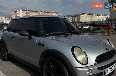 Хетчбек MINI Cooper 2004 в Івано-Франківську