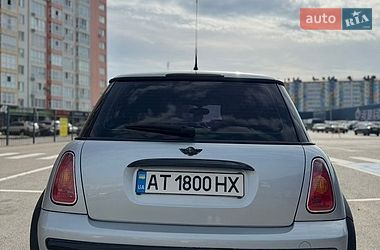 Хетчбек MINI Cooper 2004 в Івано-Франківську