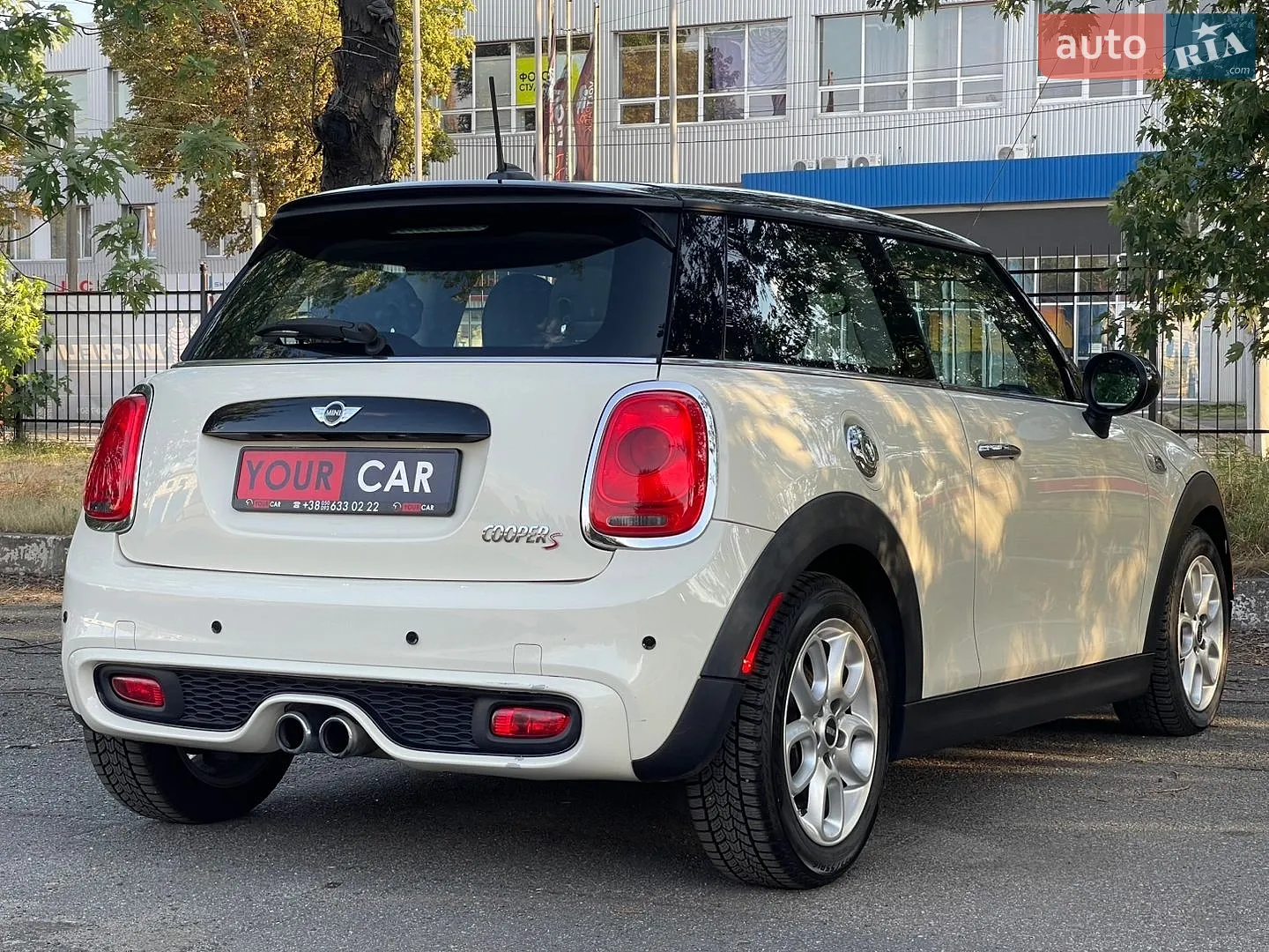 2015 MINI Cooper - мініатюра 16