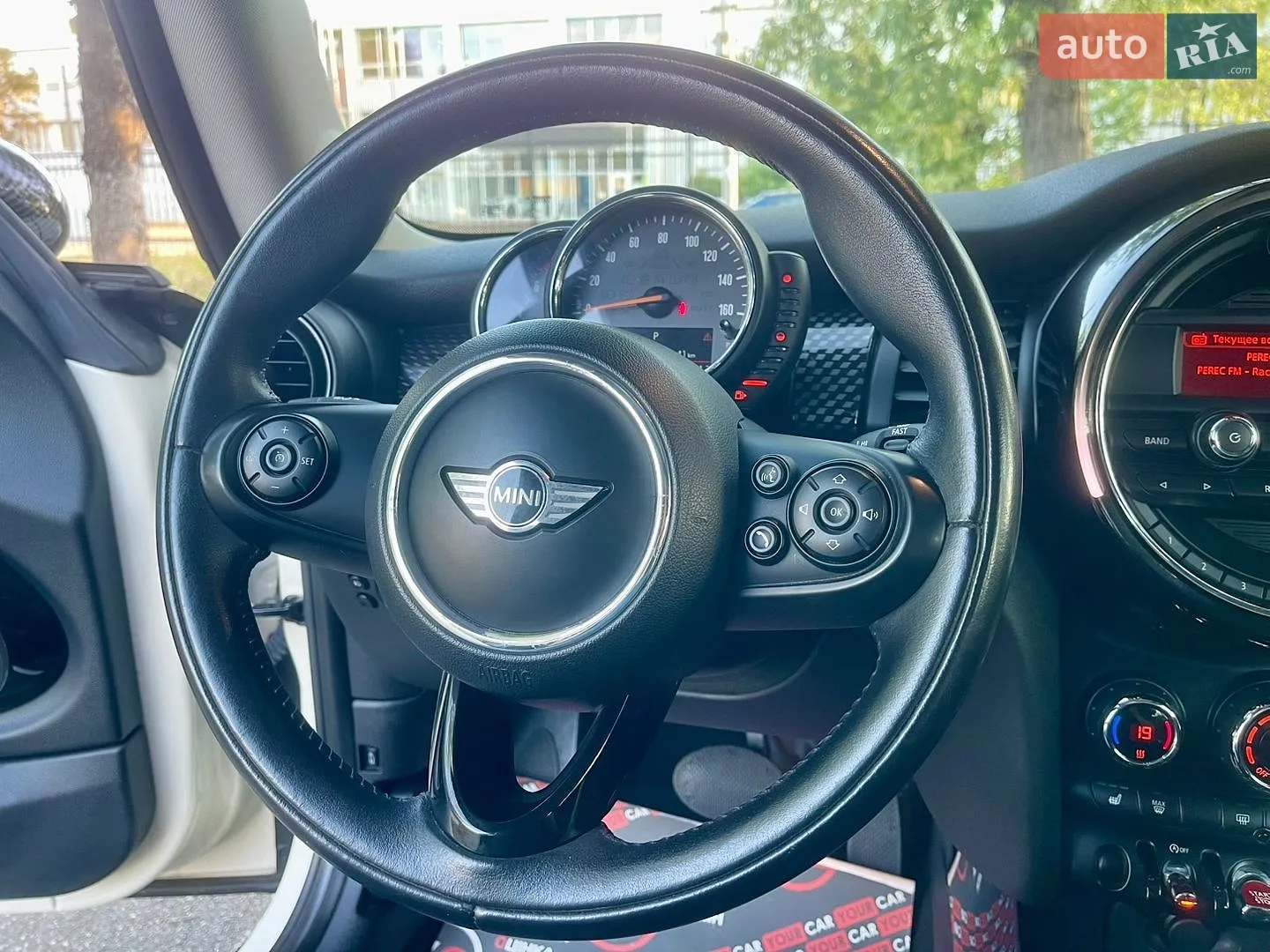 2015 MINI Cooper - мініатюра 23
