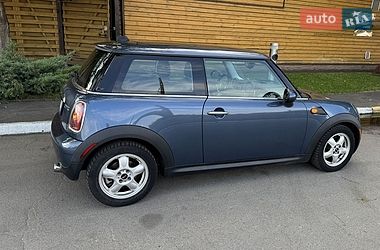 Хетчбек MINI Cooper 2010 в Києві
