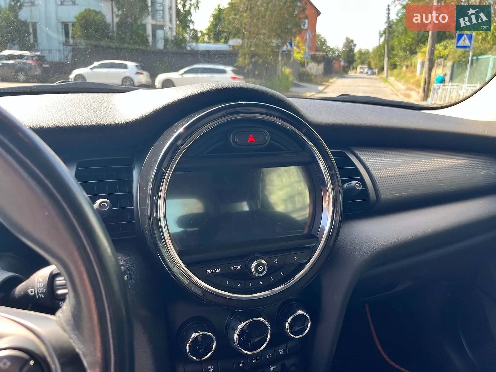 2015 MINI Cooper - мініатюра 22