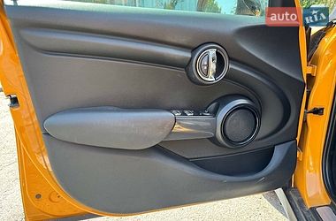 Хэтчбек MINI Cooper 2015 в Киеве