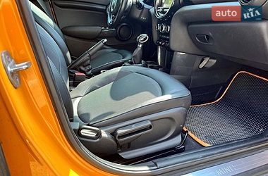 Хэтчбек MINI Cooper 2015 в Киеве
