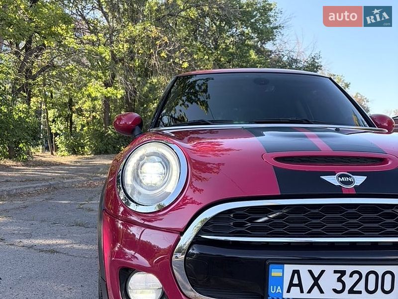 Хетчбек MINI Cooper 2015 в Харкові