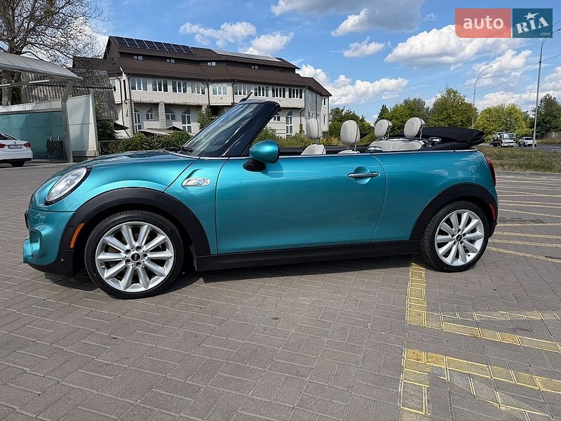 Хэтчбек MINI Cooper 2017 в Киеве