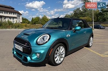 Хэтчбек MINI Cooper 2017 в Киеве
