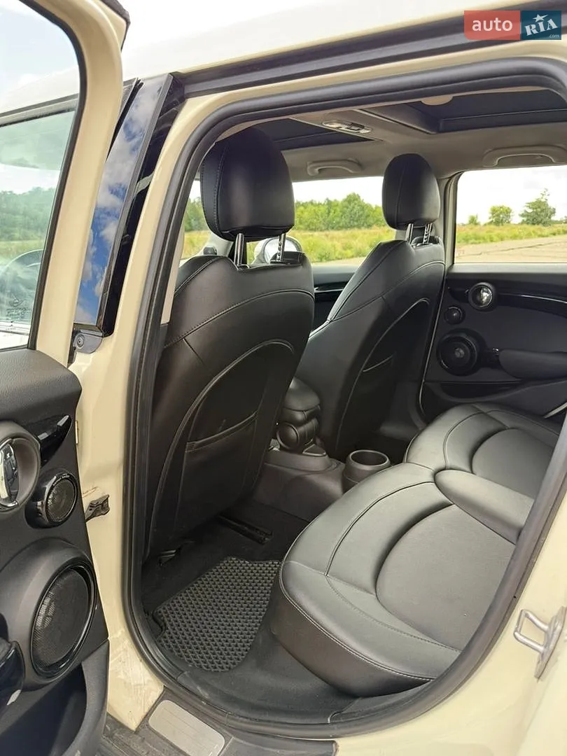 2015 MINI Cooper - мініатюра 13