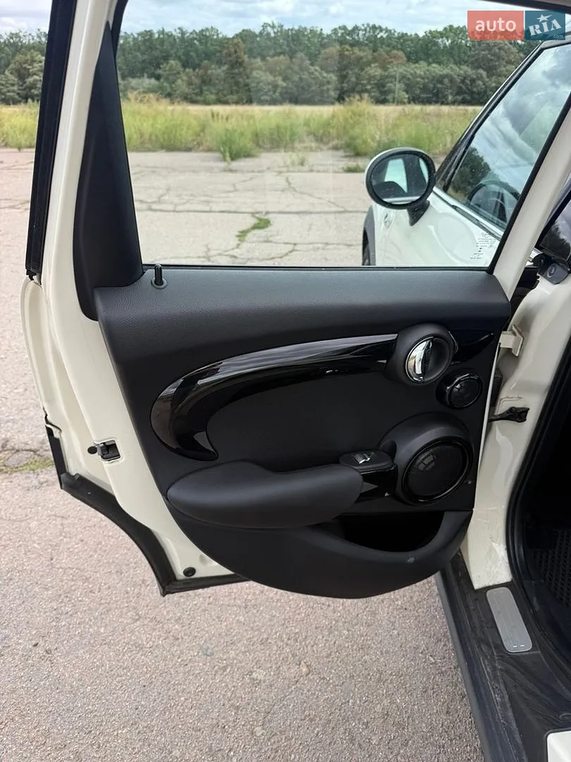 2015 MINI Cooper - мініатюра 14