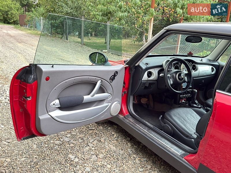 Хетчбек MINI Cooper 2004 в Чернівцях фото 7 Хетчбек MINI Cooper 2004 в Чернівцях