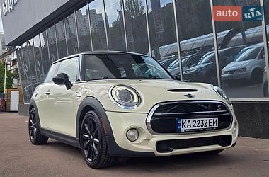 Хэтчбек MINI Cooper 2014 в Киеве