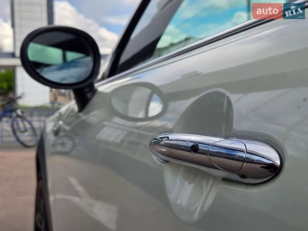 2014 MINI Cooper - мініатюра 10
