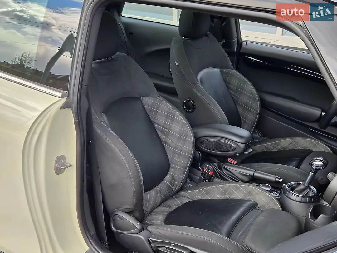 2014 MINI Cooper - мініатюра 16