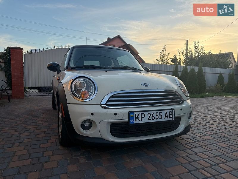 Хэтчбек MINI Cooper 2013 в Переяславе