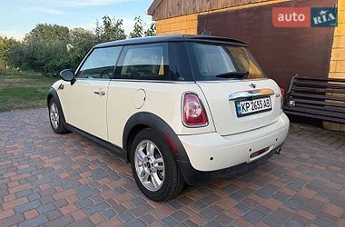 Хэтчбек MINI Cooper 2013 в Переяславе