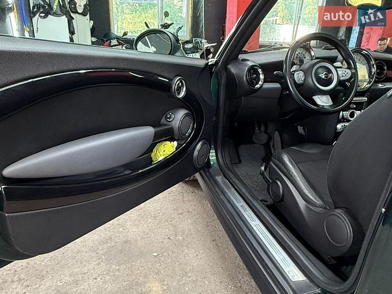 Хэтчбек MINI Cooper 2007 в Киеве