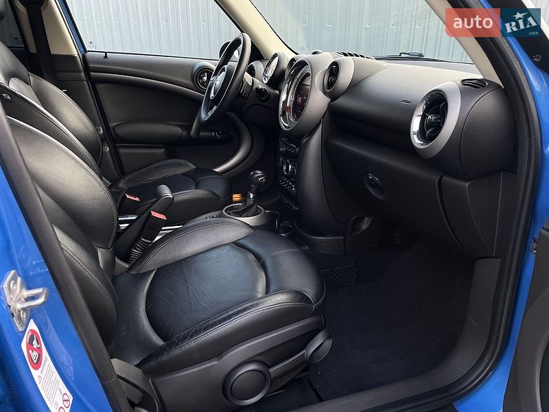 Хэтчбек MINI Cooper 2012 в Виннице