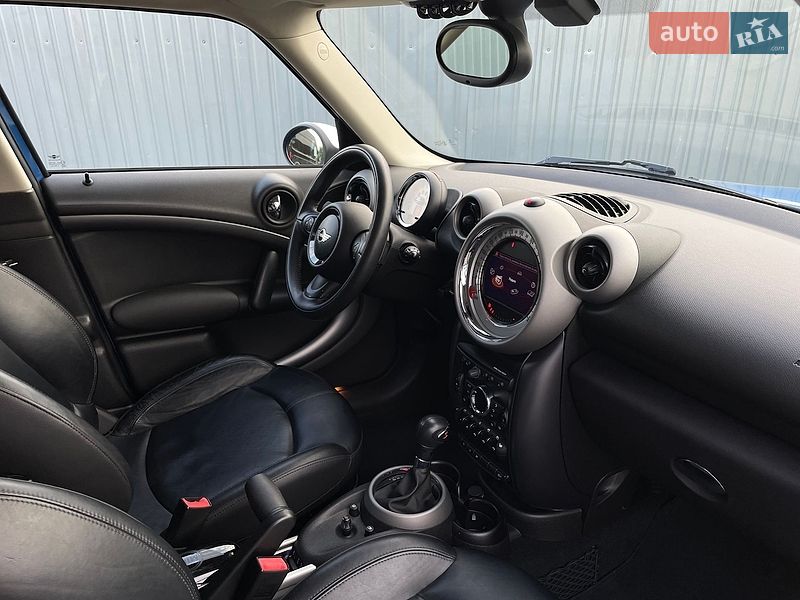 Хэтчбек MINI Cooper 2012 в Виннице
