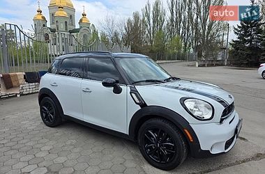 Хэтчбек MINI Cooper 2016 в Днепре